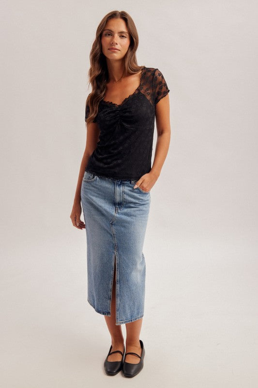 SWEETHEART LACE TOP