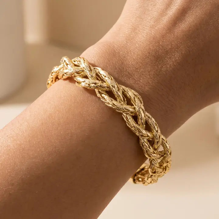BRAIDED ROPE CUFF