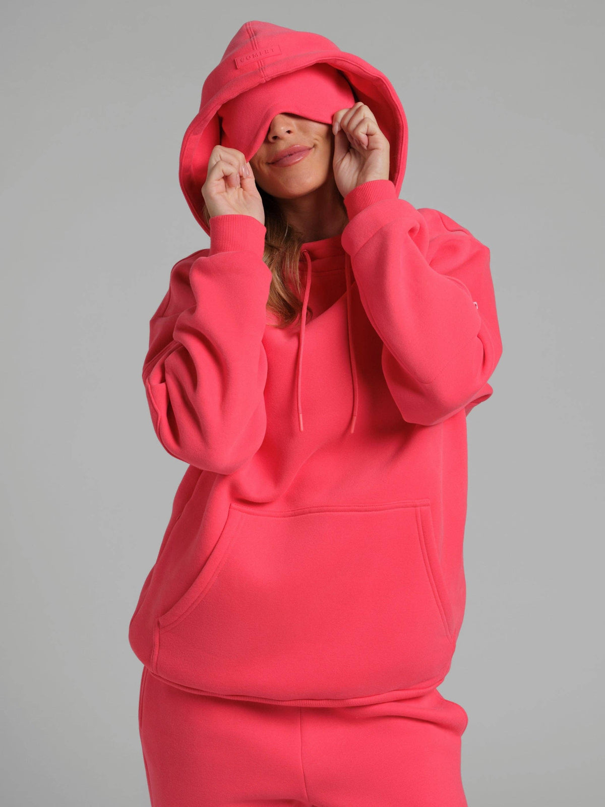 COMFRT AIRPLANE MODE TRAVEL HOODIE - MEGA