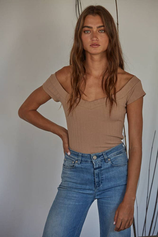 LARISSA TOP