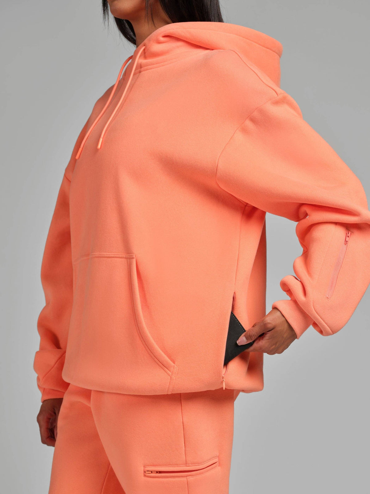 COMFRT AIRPLANE MODE TRAVEL HOODIE - MEGA
