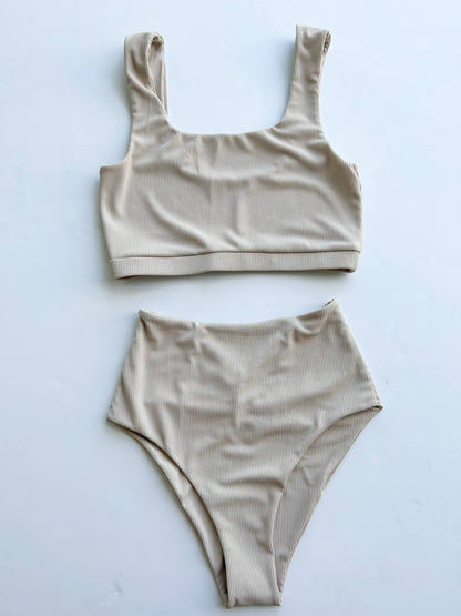 AKONI SWIM SET