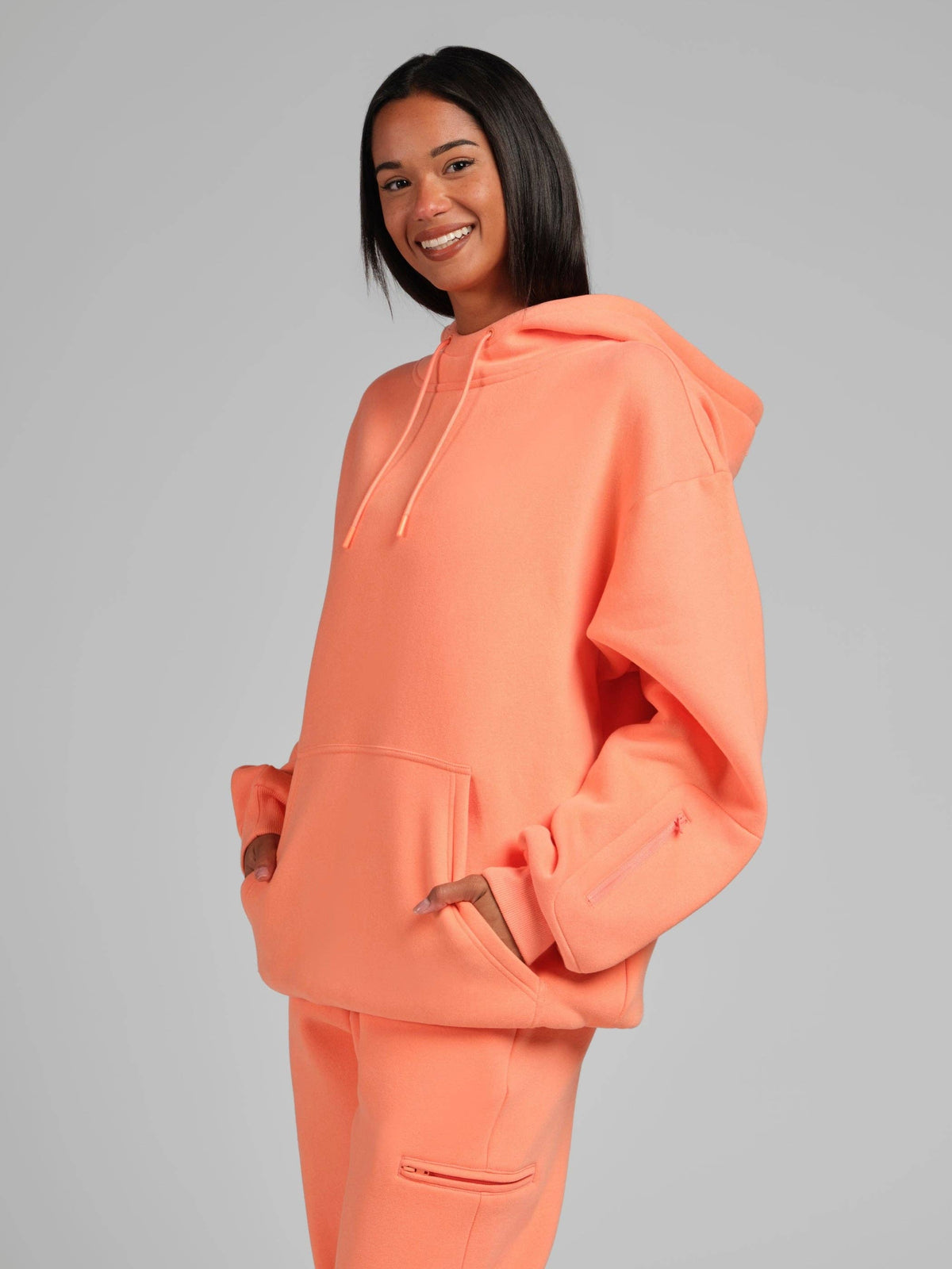COMFRT AIRPLANE MODE TRAVEL HOODIE - MEGA