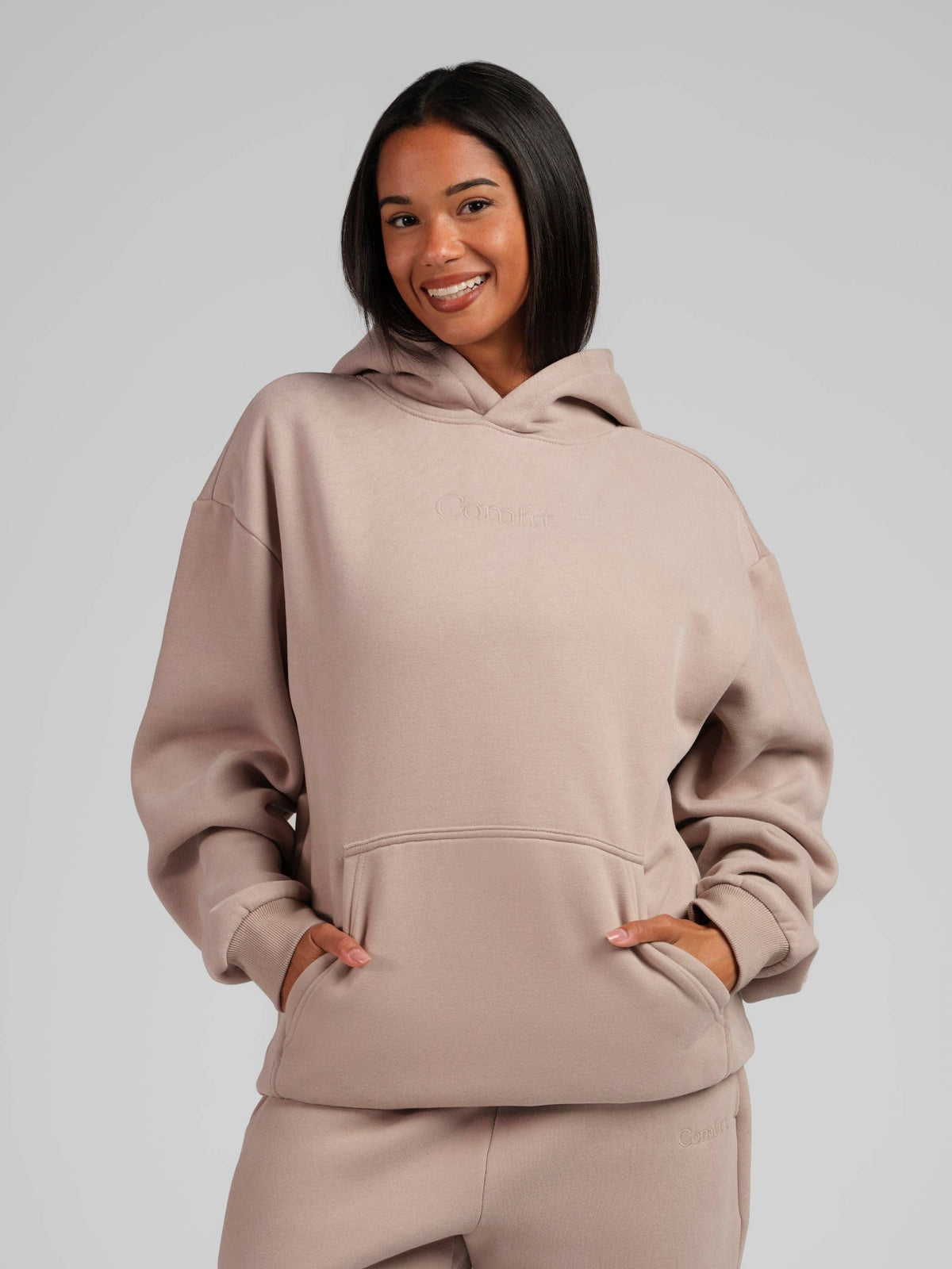 COMFRT SIGNATURE HOODIE MEGA