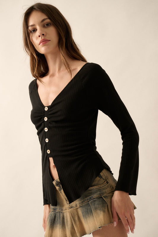 V-NECK FITTED SHIRT