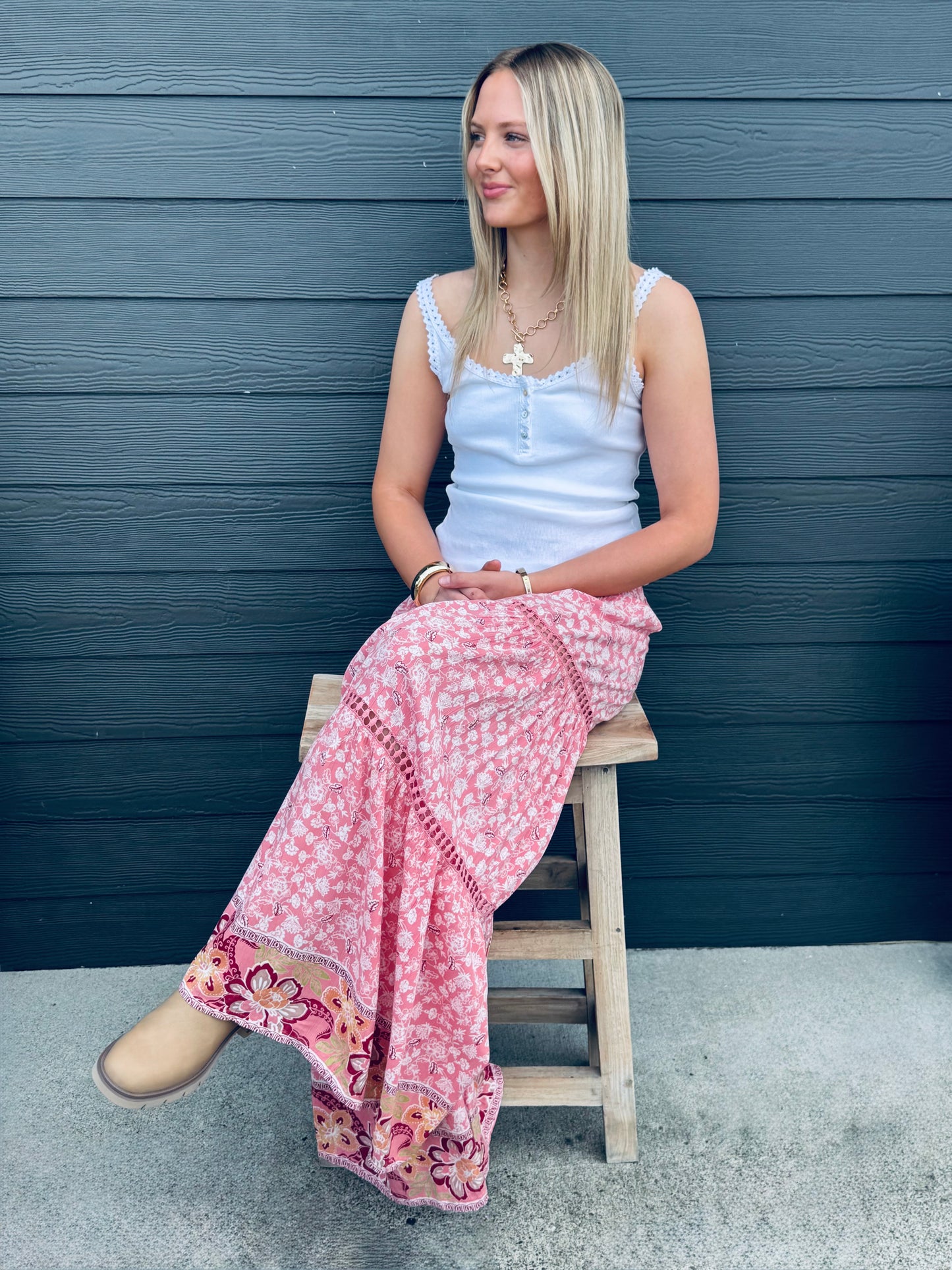 WIDE LEG PRINTED PANTS