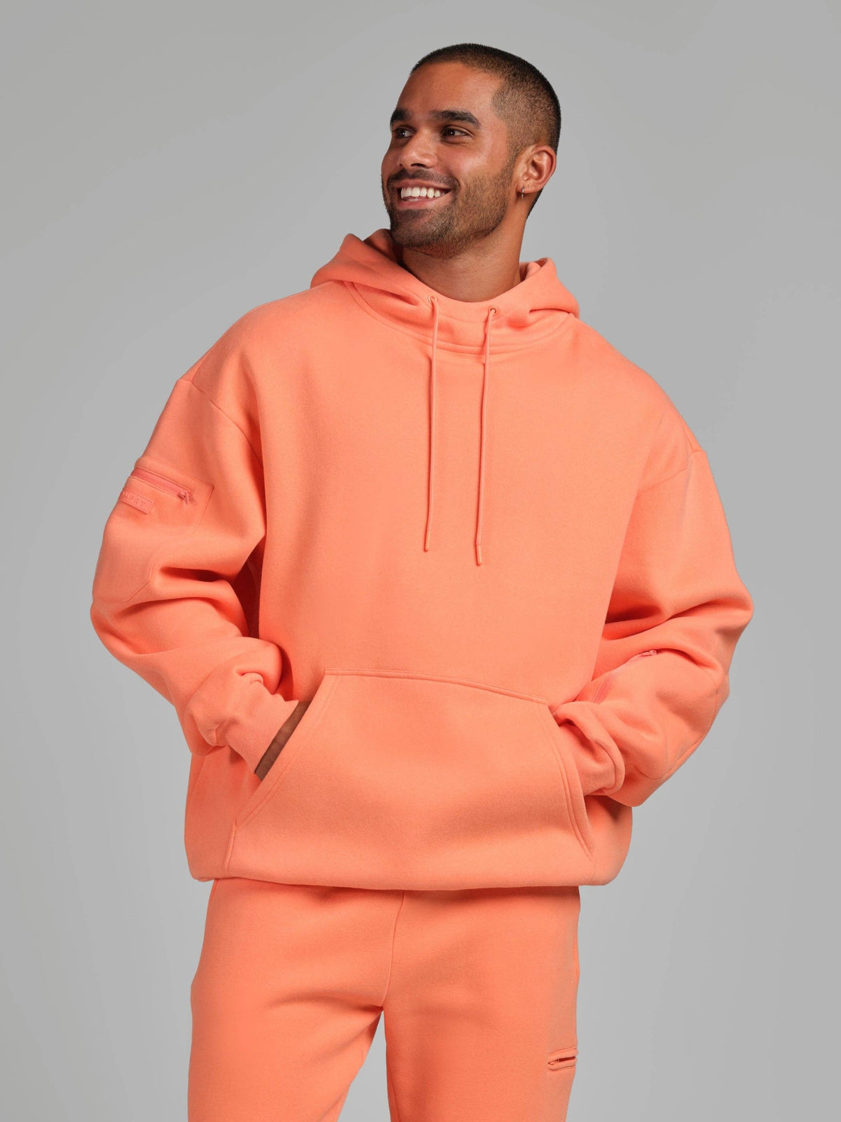 COMFRT AIRPLANE MODE TRAVEL HOODIE - MEGA
