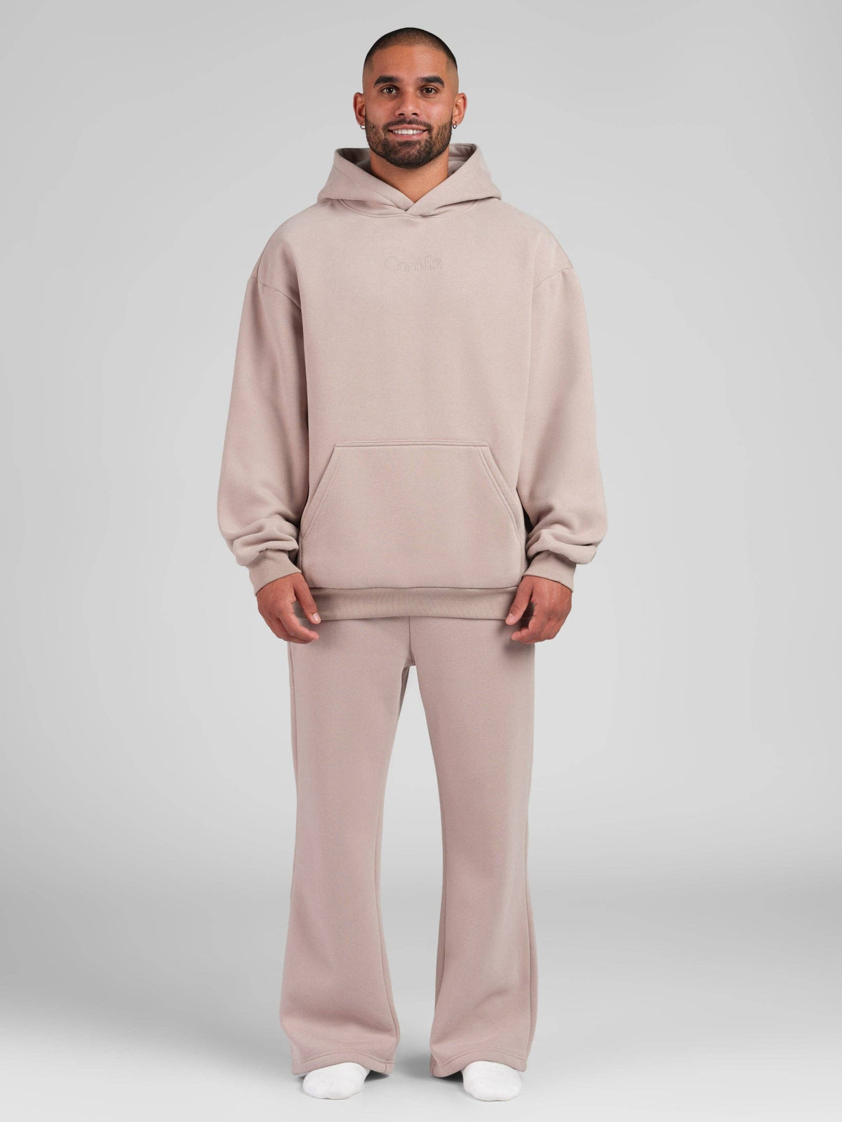 COMFRT SIGNATURE HOODIE MEGA