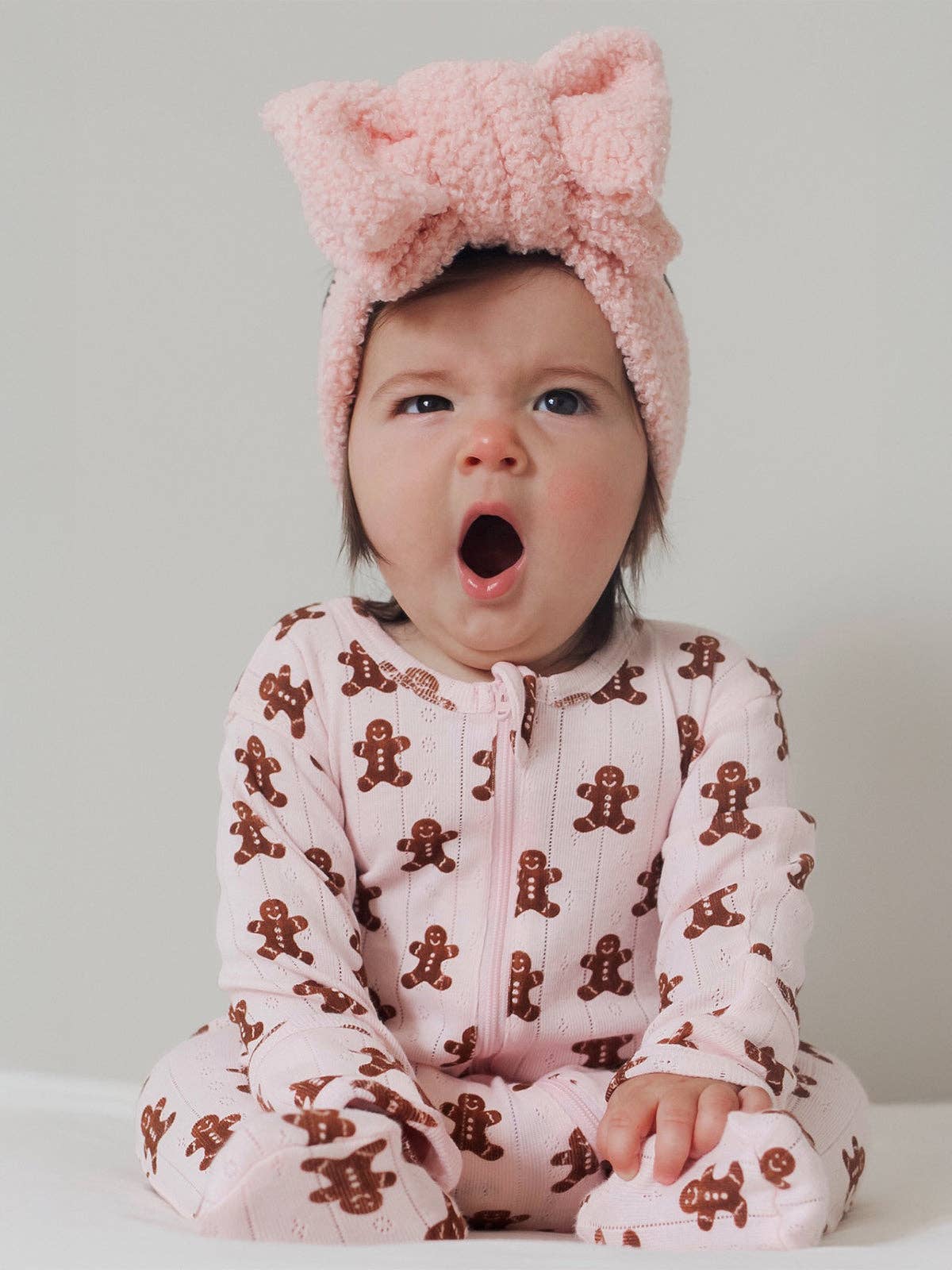 PRETTY IN PINK BOW